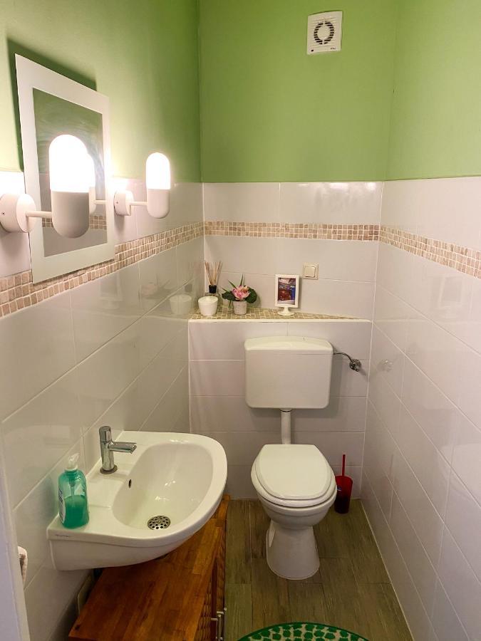 Villa Hanseart Luebeck - Privatzimmer In Zentraler Lage Dış mekan fotoğraf